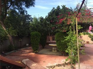 18757 Cantlay St, Reseda, CA 91335