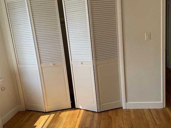 5th image of 1541 Lemoine Ave APT 4F