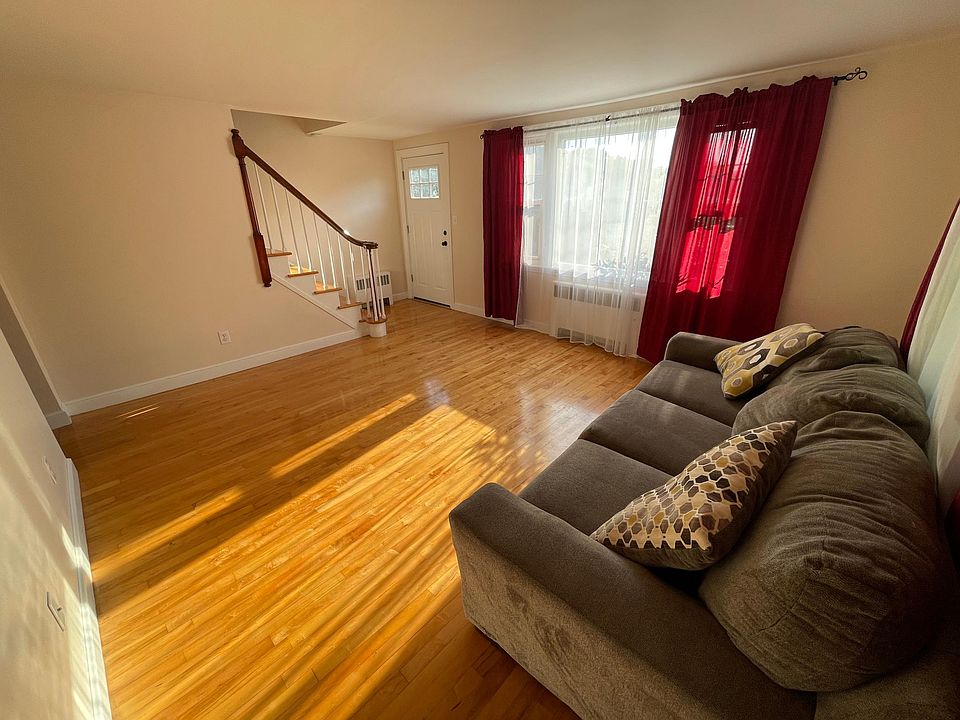 Living Room with lots of natural lighting.