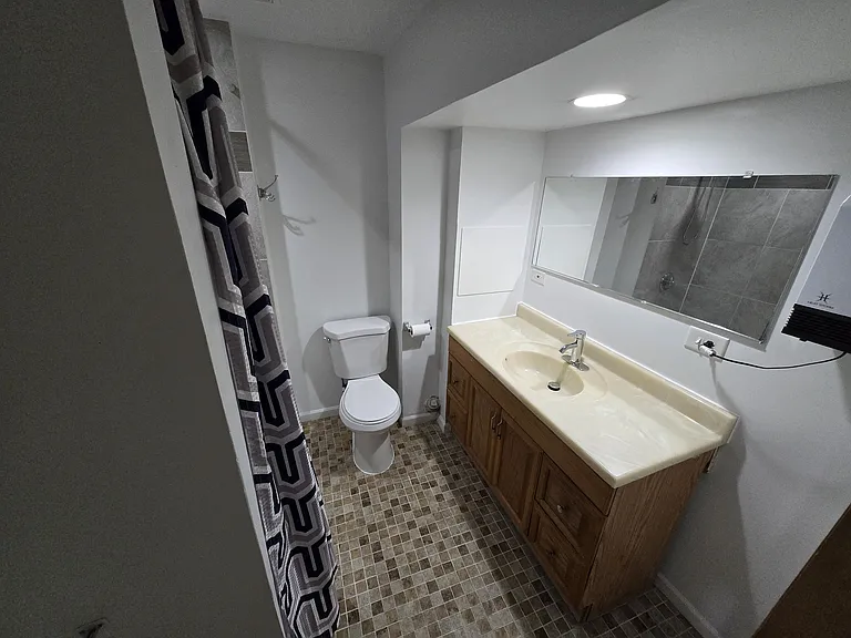 5206 S Keating Ave #B — Photo 4