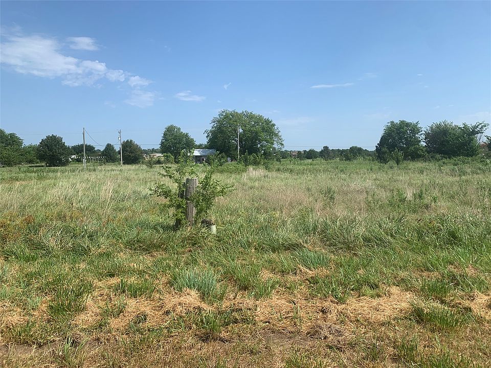 2nd image of 20005 E Highway 20