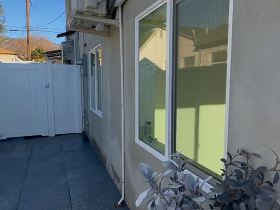 3rd image of 10940 Nassau Ave