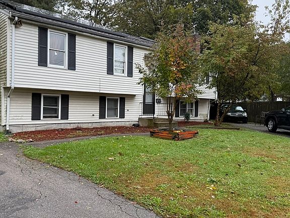 4th image of 11 Clemens Ave