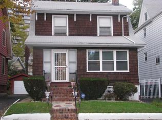 32 Wayne Ave, East Orange, NJ 07017