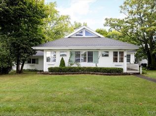 50 School St, Williamsville, NY 14221