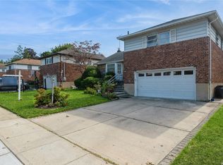 2168 Jackson Pl, Bellmore, NY 11710