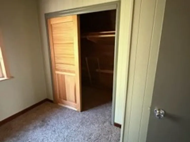 2320 Arctic Dr — Photo 7