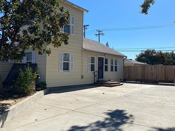 2nd image of 510 Verda Dr