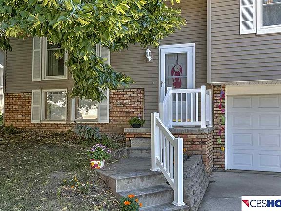 2nd image of 2727 N 127th St