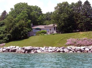 5133 Sheridan Rd, Racine, WI 53403