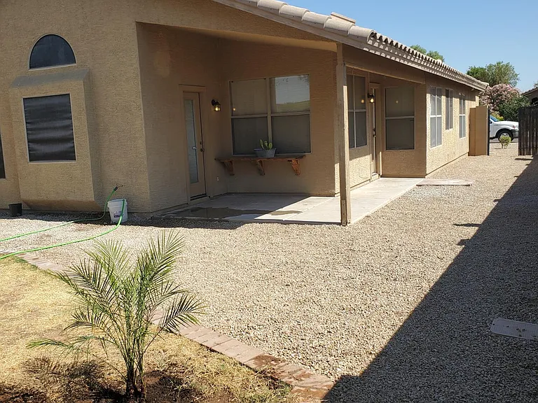 1737 E Morgan Ct — Photo 14