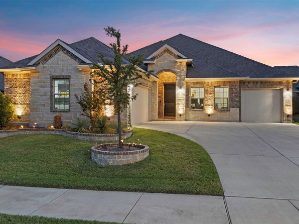 Home for Sale in Arlington TX