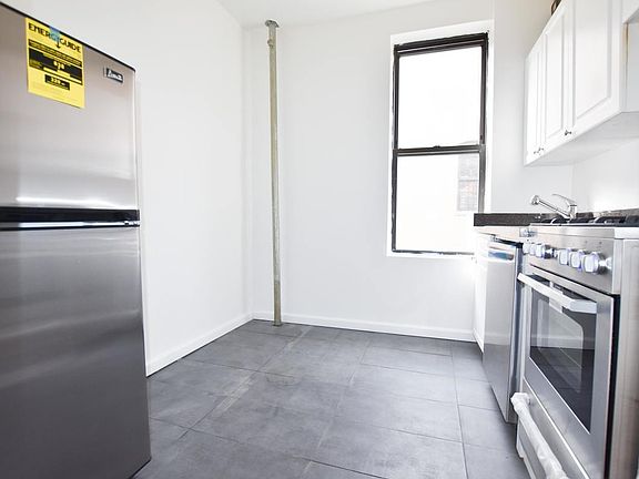 3rd image of 2509 7th Ave APT 20