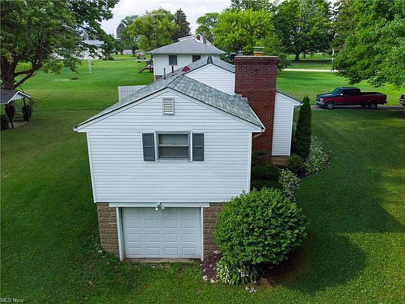 4th image of 7127 Pilot Knob Ave NE