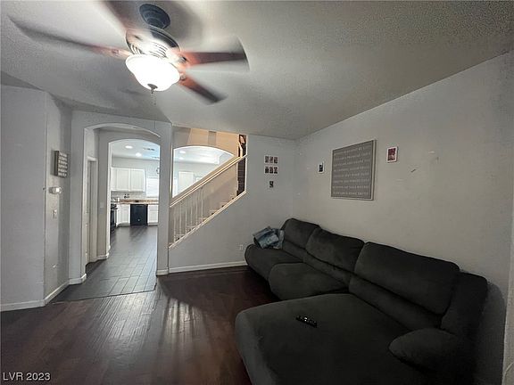 3rd image of 5446 Cross Meadows Ln