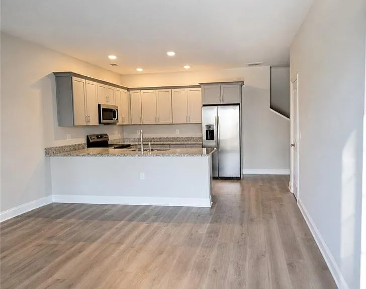 153 Towne Villas Dr #17 — Photo 4