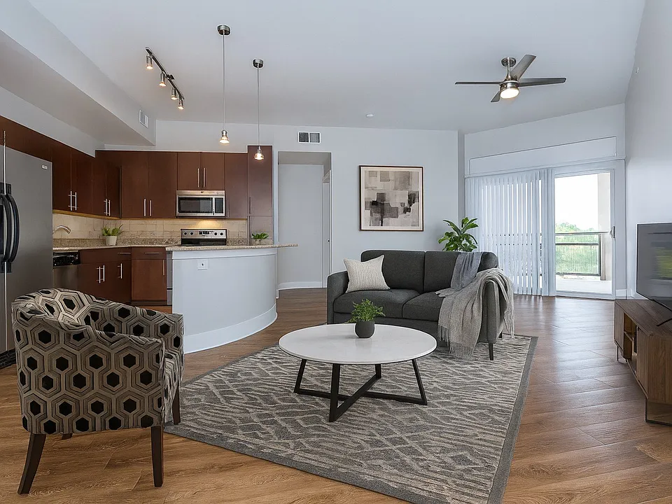 4123 Cedar Springs