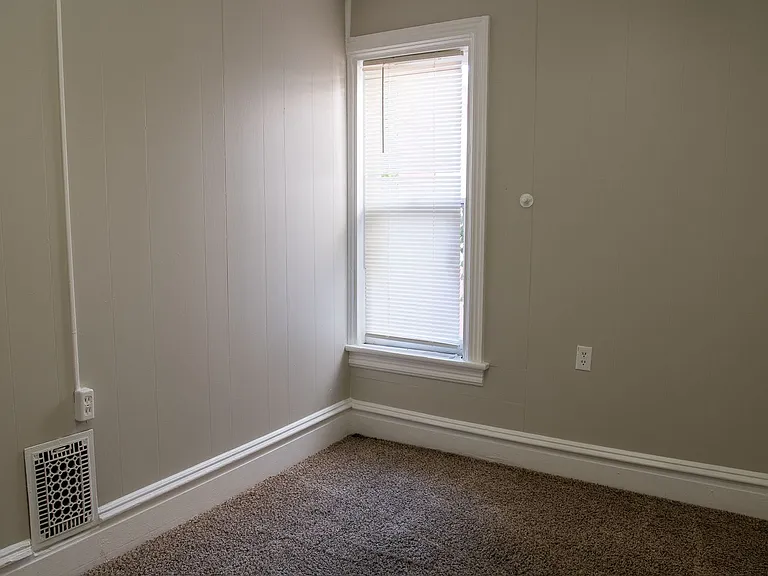 307 Muench St — Photo 18