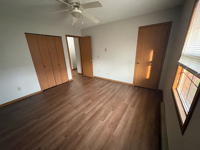 1530 Hawk Cir #A — Photo 9