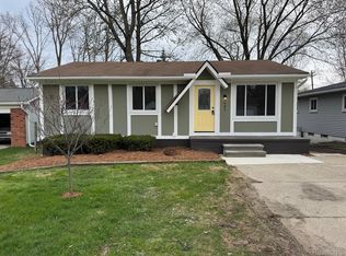 685 Ledyard St, Waterford, MI