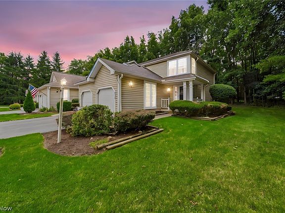 2nd image of 2920 Heatherwood Ct