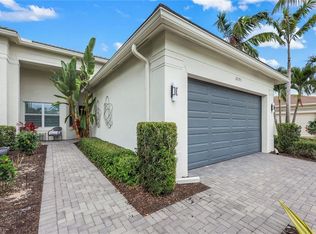28393 Turin CT, BONITA SPRINGS, FL 34135