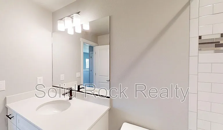 7621 Red River Way — Photo 17