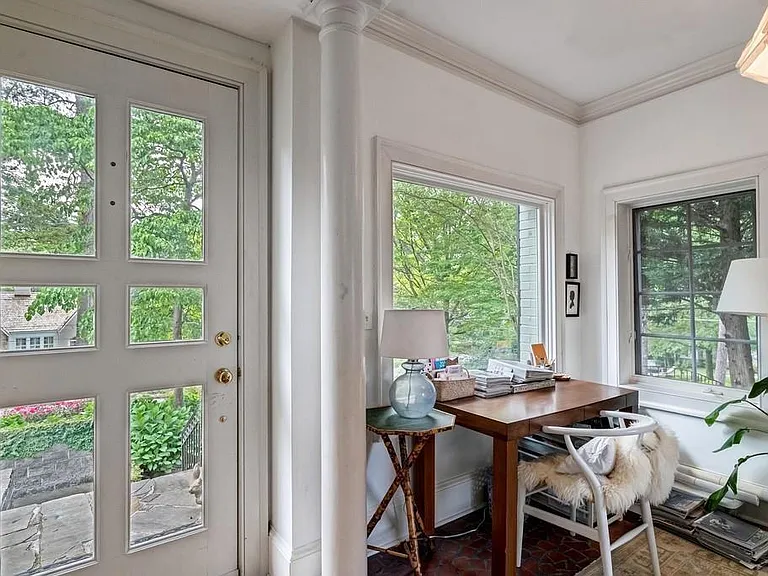2724 Atwood Rd NE — Photo 3