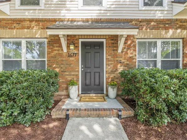 1677 Lauda Dr, Mount Pleasant, SC 29464