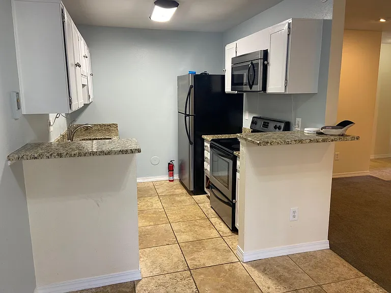 1114 Centaur Cir #A — Photo 1