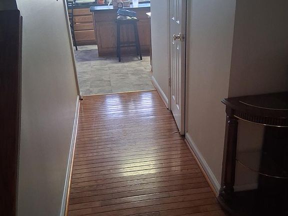 4th image of 10709 Heatherleigh Dr