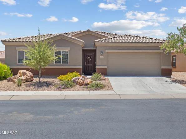1061 W Valley Meadow Ln, Sahuarita, AZ 85629