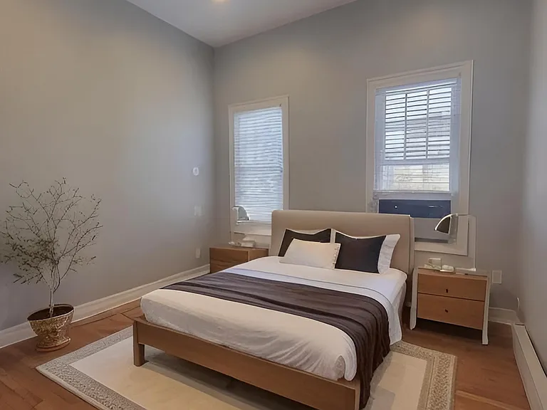 1862 Grove St #2R — Photo 12