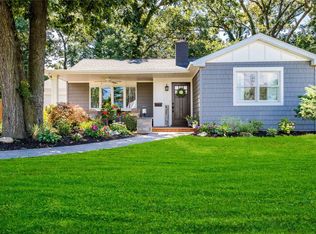 1218 Parkwood Dr, Merrick, NY 11566