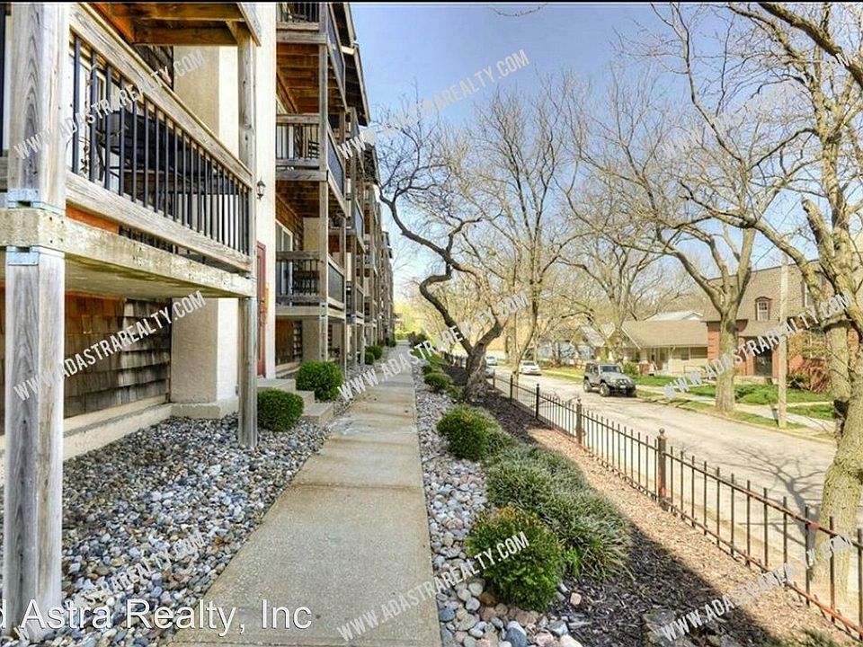 1st image of 4526 Holly St APT 19