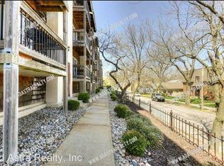 4526 Holly St APT 19, Kansas City, MO 64111