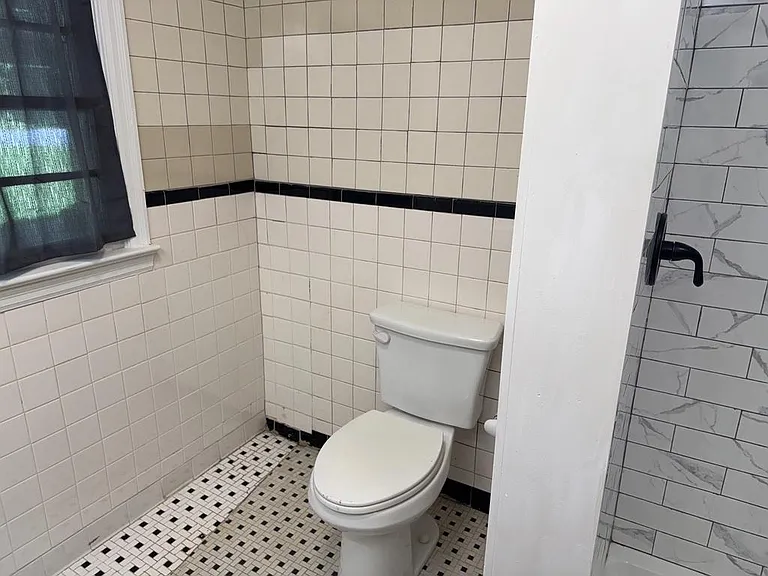 Unit Photo