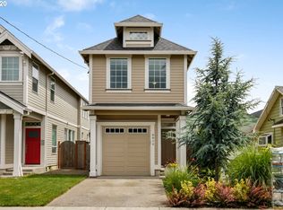8816 N Burrage Ave, Portland, OR 97217