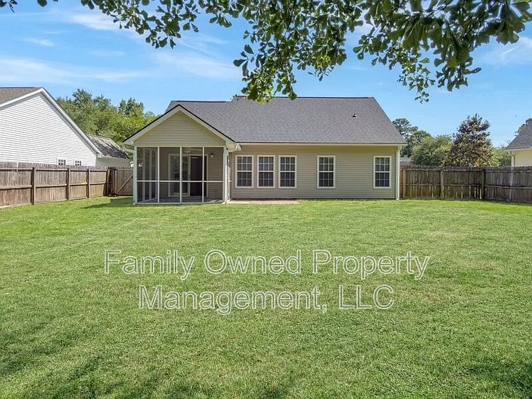 5208 Copley Cir — Photo 30