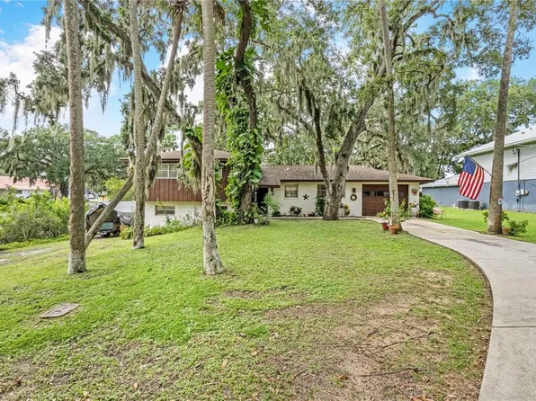 24 Oak St, Port Orange, FL 32127