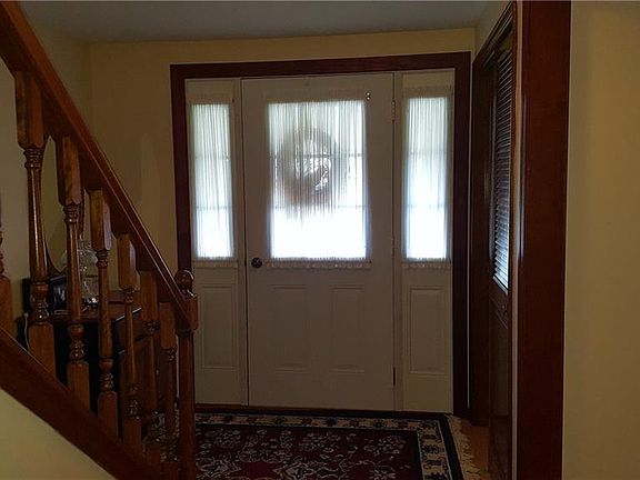 2nd image of 30 Woodshire N