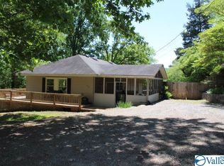 416 Plymouth St SW, Fort Payne, AL 35967