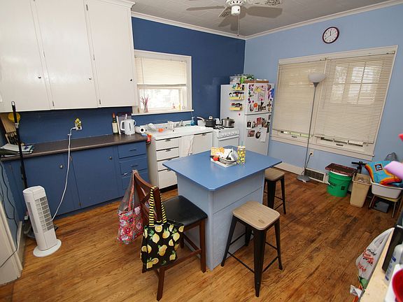 4th image of 116 N Thornwood Ave