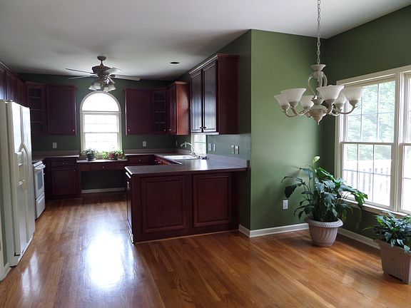 5th image of 3739 Casteel Park Dr