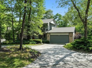 96 Executive Ct APT B, Westerville, OH 43081