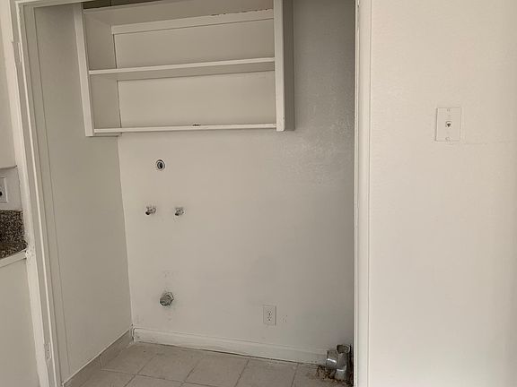 4th image of 1111 E Nocta St APT A