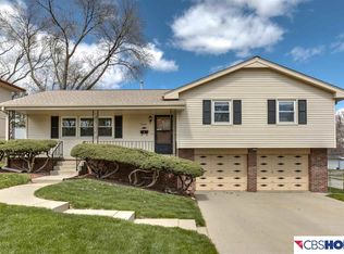 9606 Redman Ave, Omaha, NE 68134
