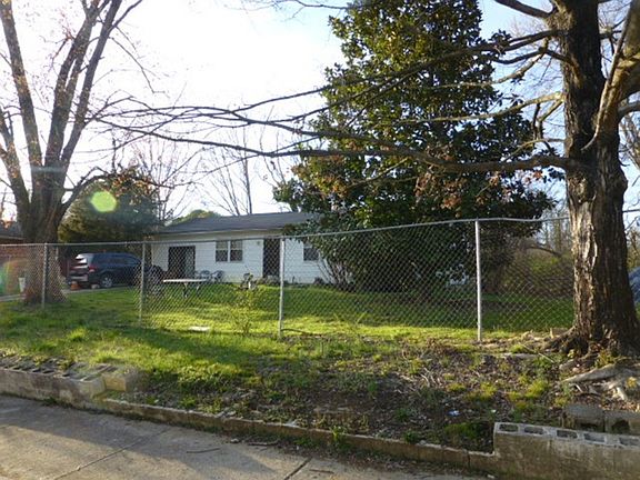 2nd image of 4115 Catalpa Ave