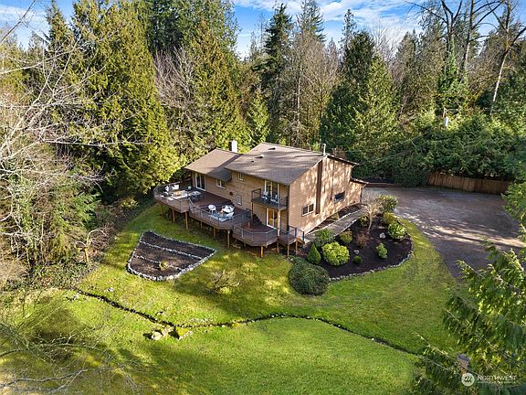 3rd image of 23032 NE Old Woodinville Duvall Road
