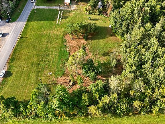 3rd image of 6236 Waters Rd